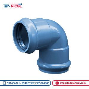 Codo 90° UF inyectado PVC